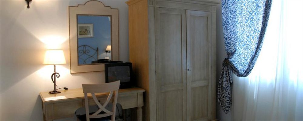 Hotel Rocce Azzurre Липари Экстерьер фото